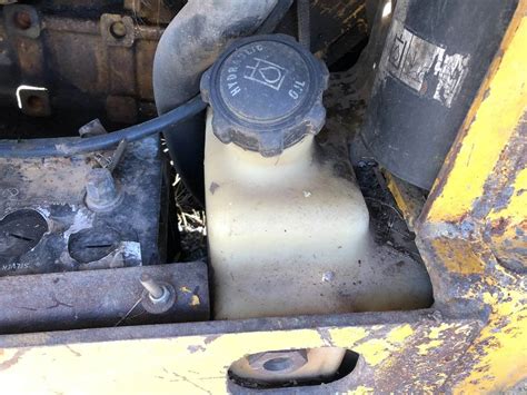 John Deere Skid Steer Hydraulic Reservoir for Sale